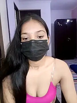 Cute Rakhi8 online show from 09/13/25, 04:56