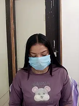 Snapshot of Cute_Rakhi8 chatting on 03/08/26, 05:33 Cute Rakhi8 online show from 03/08/26, 05:33