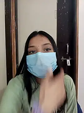 Snapshot of Cute_Rakhi8 chatting on 03/11/26, 05:02 Cute Rakhi8 online show from 03/11/26, 05:02