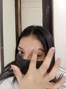 Snapshot of Cute_Rakhi8 chatting on 03/15/26, 05:02 Cute Rakhi8 online show from 03/15/26, 05:02