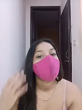 Snapshot of Cute_Rakhi8 chatting on 06/04/26, 05:35 Cute Rakhi8 online show from 06/04/26, 05:35
