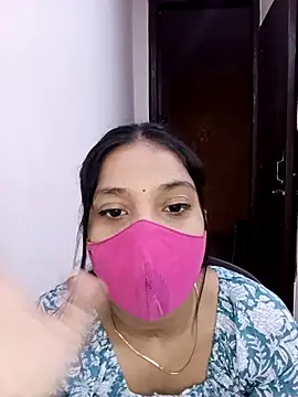 Cute Rakhi8 online show from 07/01/26, 05:09