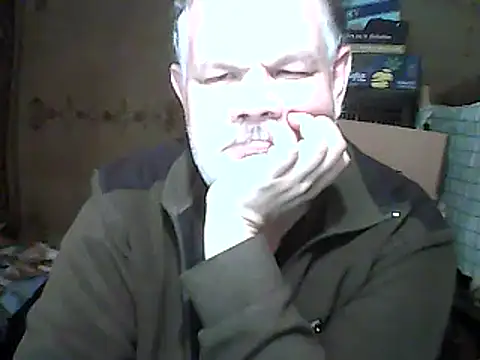 Snapshot of A1B3- chatting on 10/12/25, 04:39 A1B3- online show from 10/12/25, 04:39