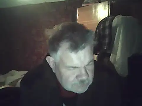 Snapshot of A1B3- chatting on 01/17/26, 04:33 A1B3- online show from 01/17/26, 04:33