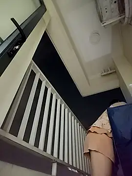 Snapshot of Mei-Mei89 chatting on 12/05/25, 12:58 Mei-Mei89 online show from 12/05/25, 12:58