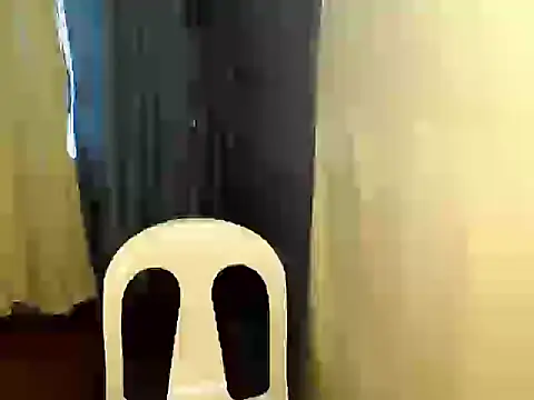 Snapshot of lovelyallena07 chatting on 04/22/26, 02:14 lovelyallena07 online show from 04/22/26, 02:14