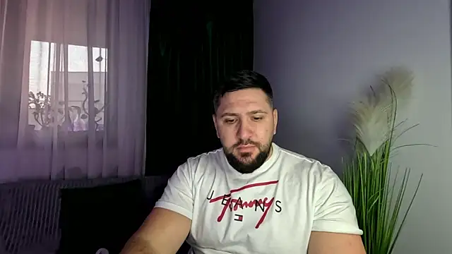 Gold Alpha Boy online show from 02/12/26, 03:18