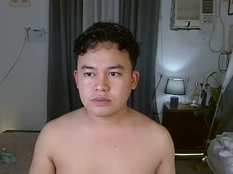 Snapshot of annocentboy chatting on 09/27/25, 06:07 annocentboy online show from 09/27/25, 06:07