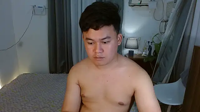 Snapshot of annocentboy chatting on 09/27/25, 07:19 annocentboy online show from 09/27/25, 07:19