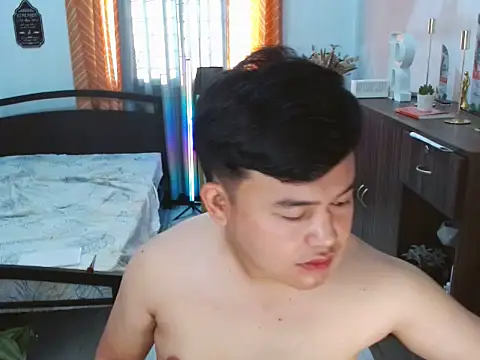 Snapshot of annocentboy chatting on 02/25/26, 08:57 annocentboy online show from 02/25/26, 08:57