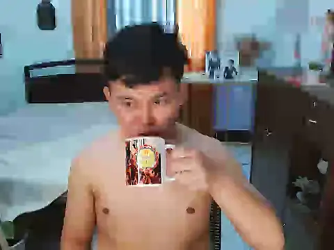 Snapshot of annocentboy chatting on 03/08/26, 01:14 annocentboy online show from 03/08/26, 01:14