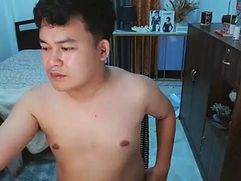 Snapshot of annocentboy chatting on 03/09/26, 01:48 annocentboy online show from 03/09/26, 01:48