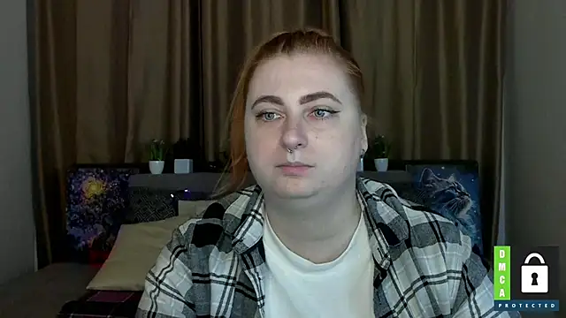Snapshot of Alicia_love00 chatting on 09/12/25, 05:29 Alicia love00 online show from 09/12/25, 05:29