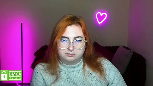 Snapshot of Alicia_love00 chatting on 10/22/25, 11:32 Alicia love00 online show from 10/22/25, 11:32