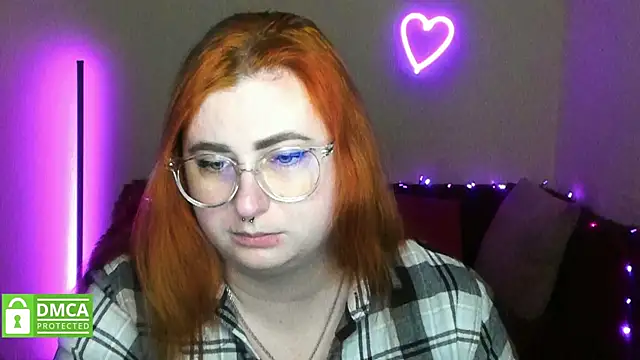 Alicia love00 online show from 12/15/25, 06:28