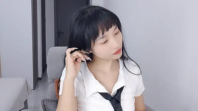 Lisa-3333 online show from 10/09/25, 01:42