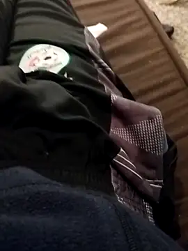 Snapshot of idhem___31 chatting on 02/25/26, 08:02 idhem 31 online show from 02/25/26, 08:02