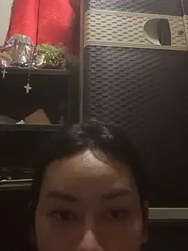 Snapshot of hechanovaa chatting on 03/20/26, 12:43 hechanovaa online show from 03/20/26, 12:43