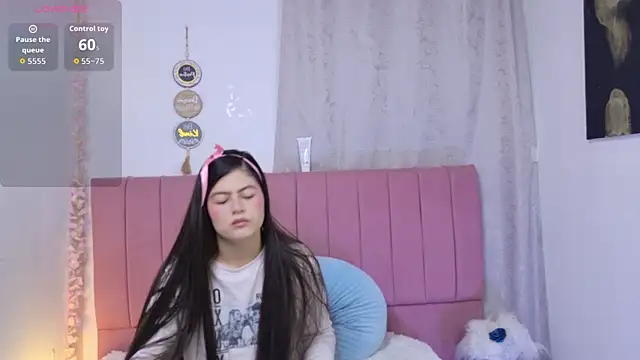 sukilove18 online show from 01/08/26, 10:12