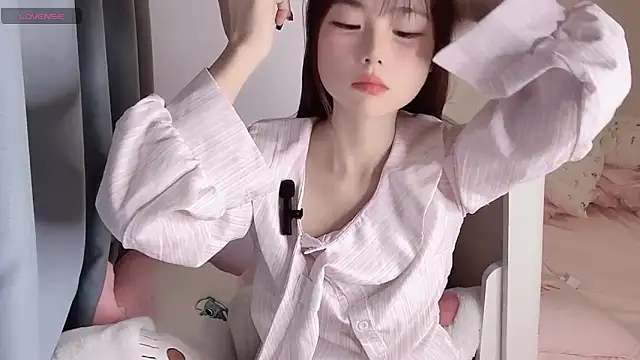 gougou77 online show from 01/17/26, 12:43