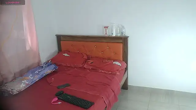 Lawuaifu1 online show from 11/14/25, 06:50