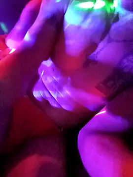 Oaxhot online show from 11/27/25, 10:50