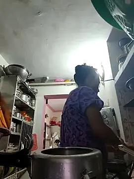 Snapshot of ISHANI-SINGH chatting on 11/06/25, 02:56 ISHANI-SINGH online show from 11/06/25, 02:56