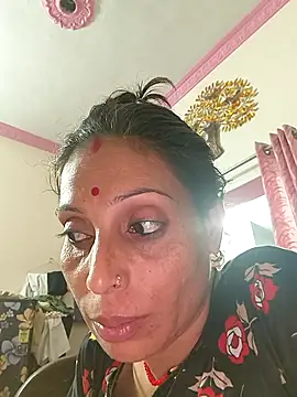 Snapshot of ISHANI-SINGH chatting on 11/07/25, 04:40 ISHANI-SINGH online show from 11/07/25, 04:40