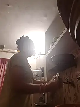 Snapshot of ISHANI-SINGH chatting on 11/14/25, 02:10 ISHANI-SINGH online show from 11/14/25, 02:10