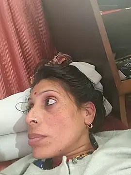 Snapshot of ISHANI-SINGH chatting on 11/14/25, 03:00 ISHANI-SINGH online show from 11/14/25, 03:00