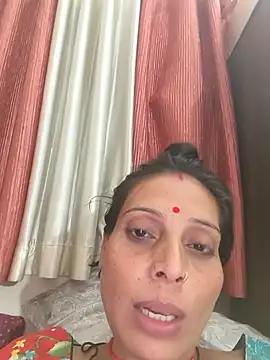 Snapshot of ISHANI-SINGH chatting on 11/25/25, 01:55 ISHANI-SINGH online show from 11/25/25, 01:55