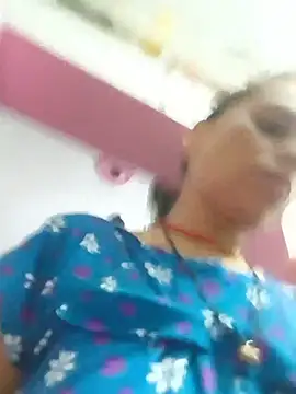 Snapshot of ISHANI-SINGH chatting on 07/15/26, 02:11 ISHANI-SINGH online show from 07/15/26, 02:11
