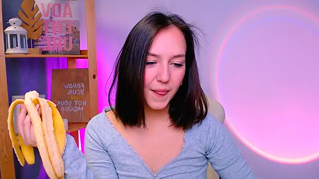 CindySparkl online show from 11/11/25, 05:29