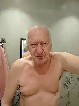 Snapshot of Solek56 chatting on 11/24/25, 08:14 Solek56 online show from 11/24/25, 08:14