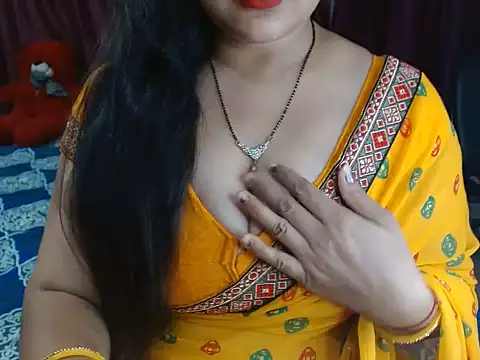 Snapshot of Hot_anika_ chatting on 06/07/26, 08:23 Hot anika online show from 06/07/26, 08:23