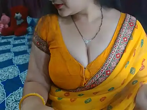 Snapshot of Hot_anika_ chatting on 06/23/26, 12:03 Hot anika online show from 06/23/26, 12:03