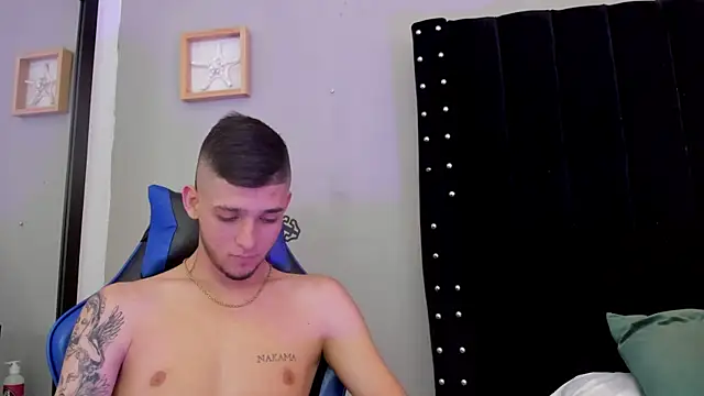 Mathewboy1 online show from 01/10/26, 06:53