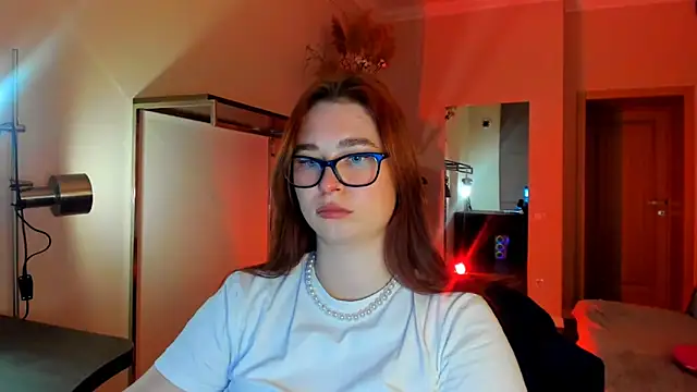 Meri Cutte online show from 03/18/26, 01:47