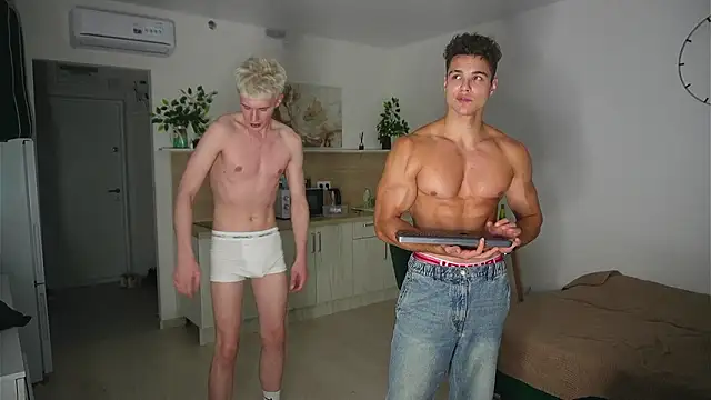 Horny boyzz online show from 03/25/26, 07:31