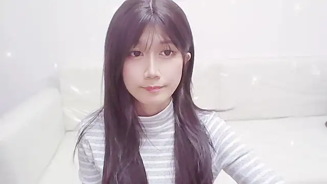 Rabbitlittlefool online show from 10/27/25, 03:49