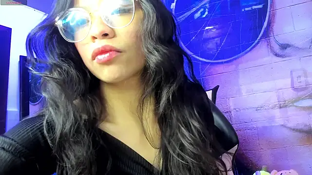 Snapshot of Giaa_rossi chatting on 09/28/25, 01:05 Giaa rossi online show from 09/28/25, 01:05