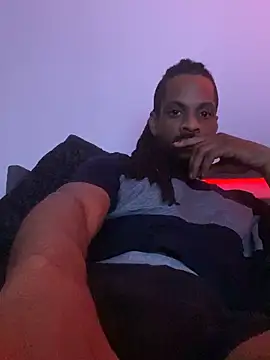 Taydagr8 online show from 12/21/25, 08:43