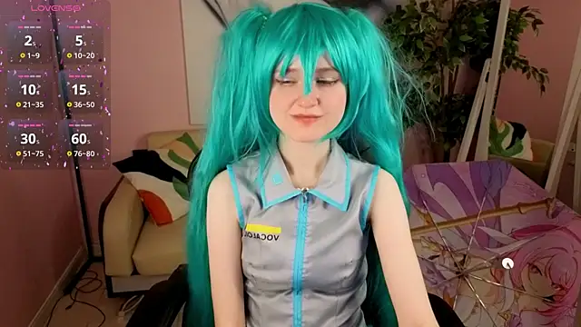 Snapshot of girl_next_doorr chatting on 06/12/26, 01:21 girl next doorr online show from 06/12/26, 01:21