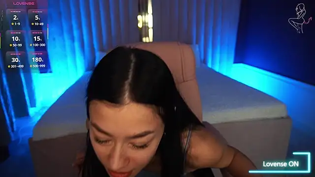 FataleNellie online show from 09/29/25, 08:24