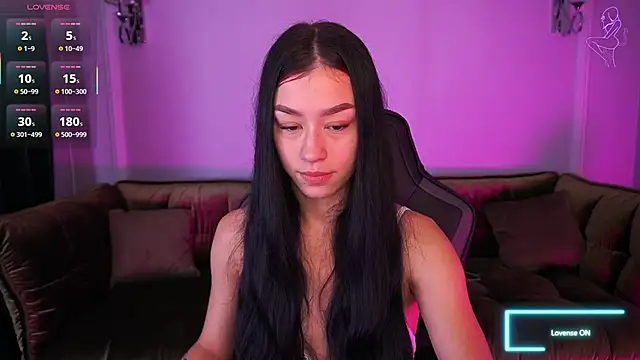 FataleNellie online show from 11/28/25, 09:50