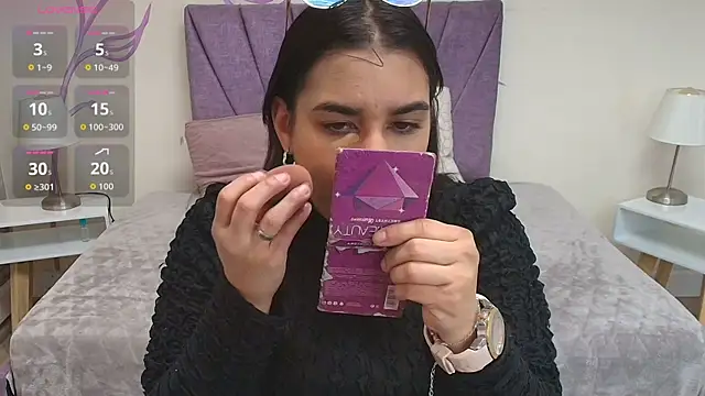 Snapshot of Lia_Blake_ chatting on 09/12/25, 12:05 Lia Blake  online show from 09/12/25, 12:05