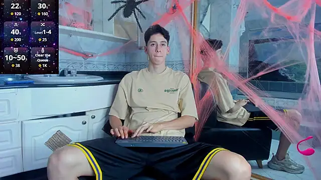 Snapshot of Jhon_snow22 chatting on 10/10/25, 02:10 Jhon snow22 online show from 10/10/25, 02:10