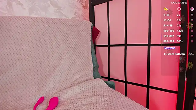 Snapshot of missweetpeach chatting on 04/02/26, 01:03 missweetpeach online show from 04/02/26, 01:03