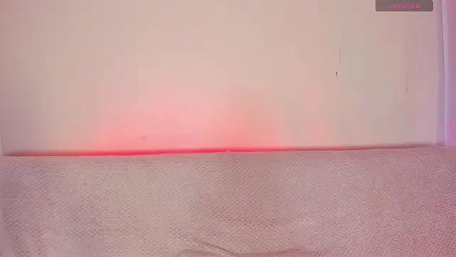 Snapshot of missweetpeach chatting on 04/06/26, 12:52 missweetpeach online show from 04/06/26, 12:52