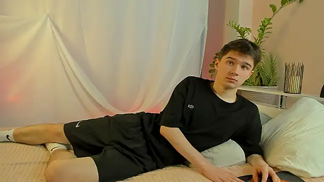 SherlockMax online show from 02/08/26, 07:28